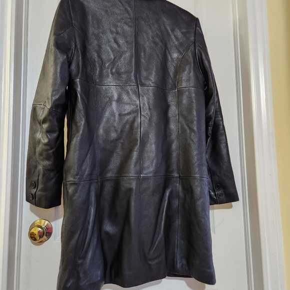 Reitmans Genuine black leather jacket, size medium - Picture 2 of 7